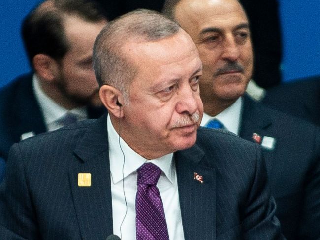 Erdogan odsúdil útoky na Gazu, kritizoval aj zabíjanie civilistov v Izraeli