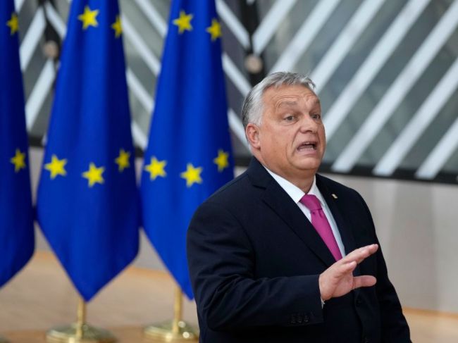 Orbán v Bruseli vyhlásil, že je hrdý na vzťah s Putinom