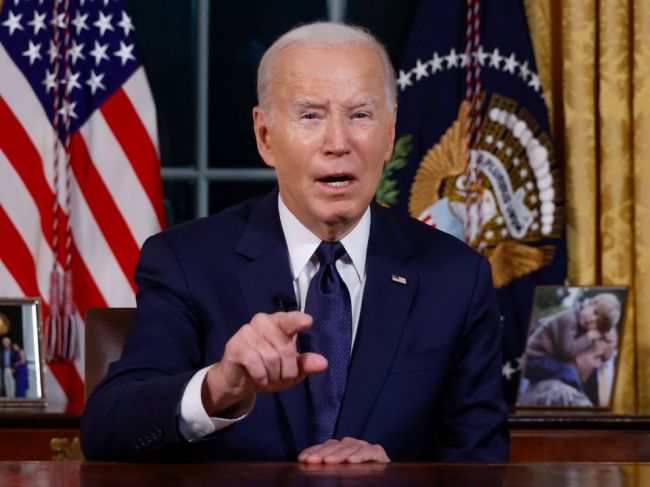 Biden žiada humanitárne prestávky a ďakuje sa pomoc pri prevoze zranených z Gazy