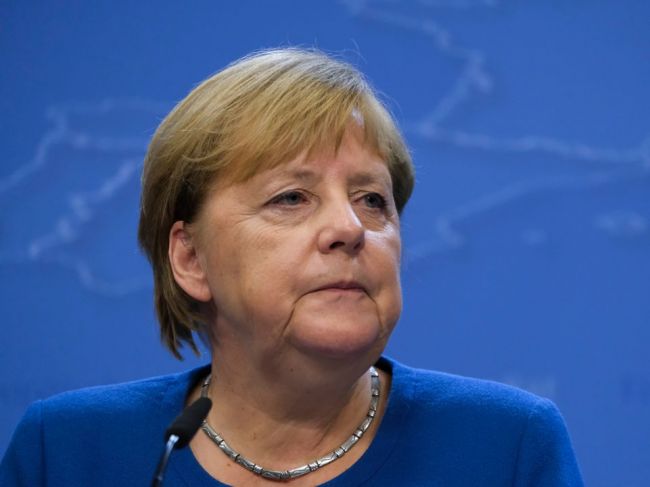 Merkelová: Židia sa musia v Nemecku cítiť bezpečne