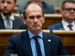 Kuffa chce vyhlásiť Krista za kráľa Slovenska. Na jeho vyhlásenie reagovali aj biskupi