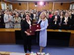 Čaputová dostala medailu od Univerzity Karlovej v Prahe