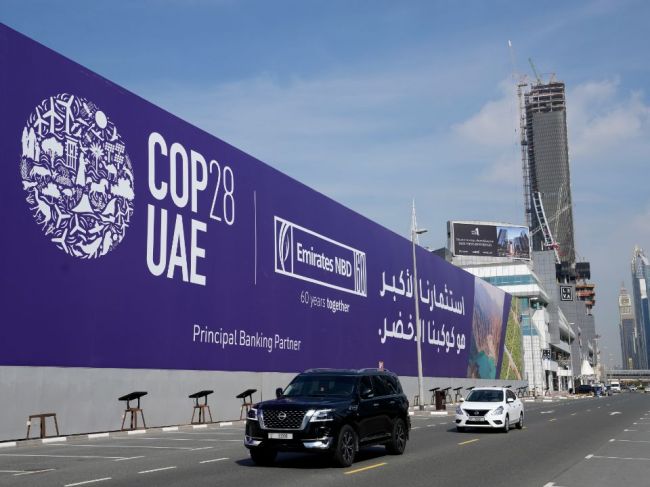 Spojené arabské emiráty plánovali využiť summit COP28 pre dohody v oblasti fosílnych palív