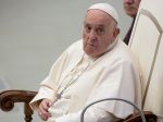 Pápež žiada zástupcov náboženstiev o spoločné úsilie v oblasti mieru a klímy