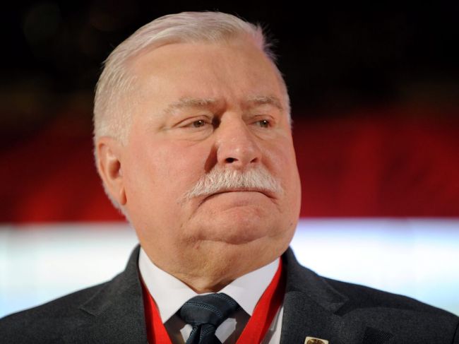 Bývalý poľský prezident Lech Walesa bol hospitalizovaný s ochorením COVID-19