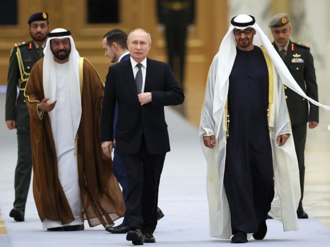 Putin v Saudskej Arábii rokoval s korunným princom bin Salmánom