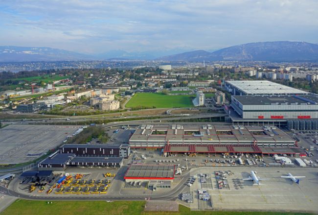 Letisko v Ženeve na vyše dve hodiny zatvorili pre incident na dráhe