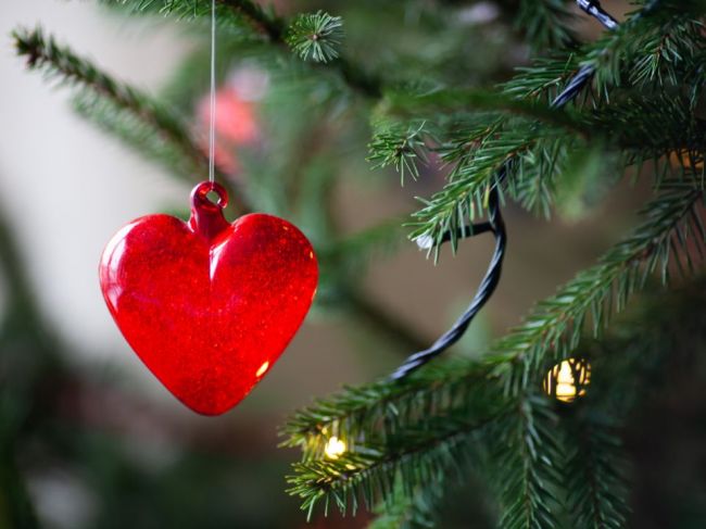 Ako zistiť, či vám Vianoce poškodili srdce? Zamerajte sa na tieto znaky, radí kardiológ