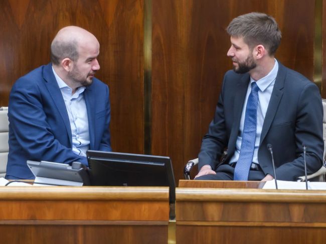 Šimečka označil spoluprácu opozície v parlamente za dobrú