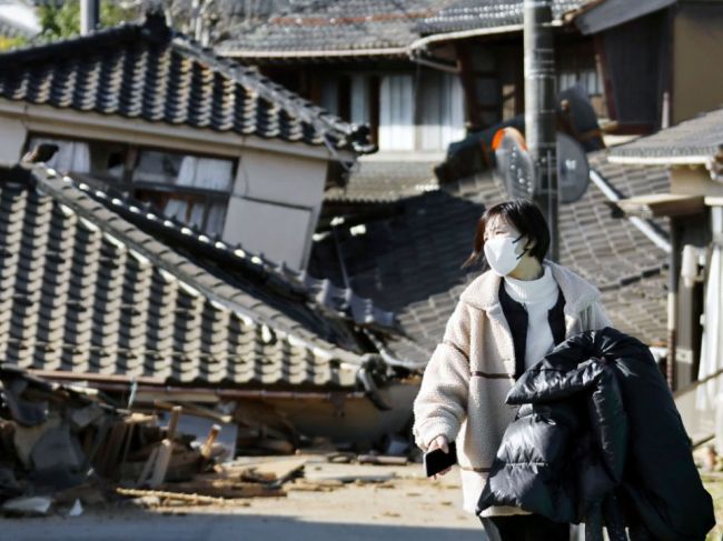 Japonsko po silnom zemetrasení zrušilo všetky varovania pred vlnou cunami