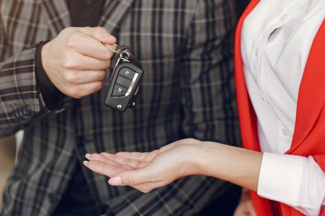 Predajca áut radí: Takto vyjednáte najlepšiu cenu za nové auto