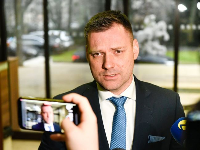 Taraba: Ak šéf TANAP-u nechce byť súčasťou politického boja, mal by rezignovať