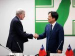 Čína zásadne odmieta stretnutia oficiálnych delegácií USA a Taiwanu