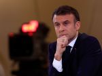 Macron: Francúzsko sa nepripojilo k útokom na húsíov, aby sa vyhlo eskalácii