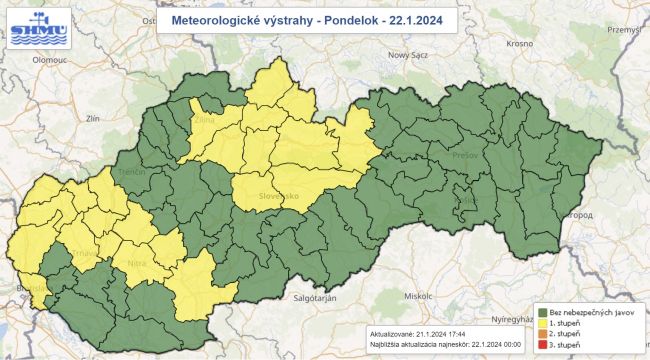 SHMÚ vydal pre viacero okresov výstrahu prvého stupňa