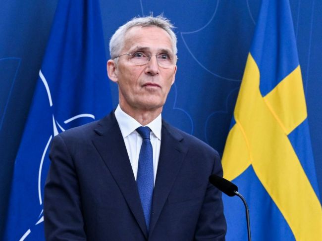 Stoltenberg vyzval Maďarsko, aby čo najskôr ratifikovalo vstup Švédska do NATO