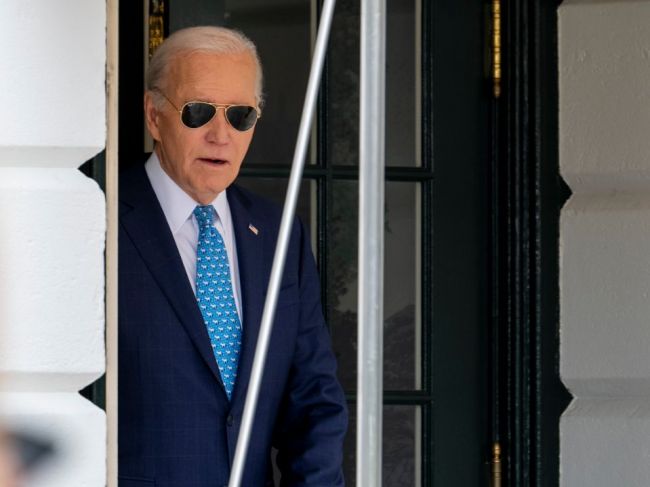 Biden už rozhodol, ako budú USA reagovať na útok na svoju základňu v Jordánsku