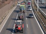 Poľskí poľnohospodári plánujú štrajk a blokádu hraníc s Ukrajinou