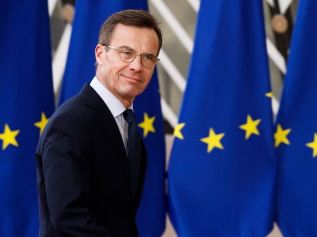 Szijjártó: Kristersson by mal prísť pred hlasovaním o vstupe Švédska do NATO