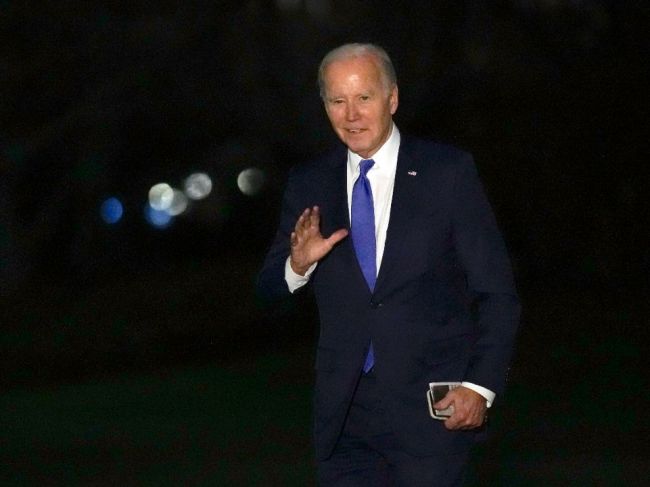 Biden si opäť zamenil európskych politikov; tentoraz Kohla za Merkelovú