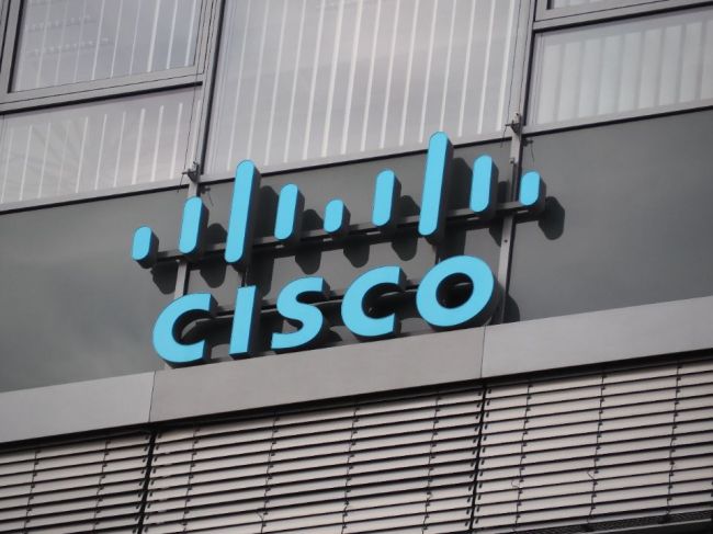 Sieťový gigant Cisco plánuje prepustiť tisíce zamestnancov