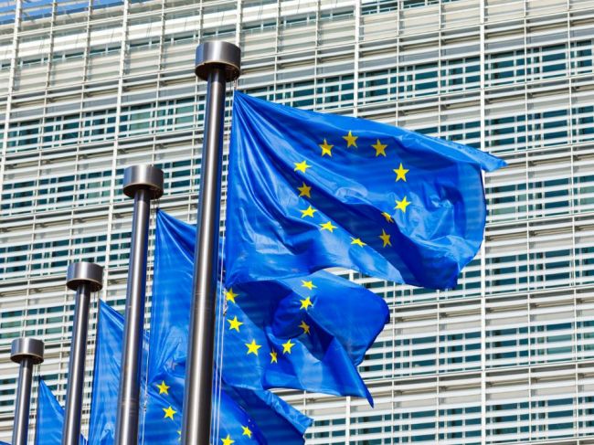 Európska komisia poslala Slovensku dva listy s varovaním
