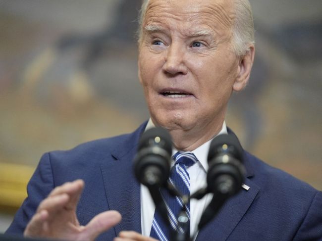 Biden: Navaľnyj bol hlasom pravdy, za jeho smrť nesie zodpovednosť Putin