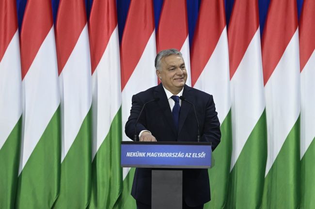 Orbán: Sme pripravení ratifikovať vstup Švédska do NATO