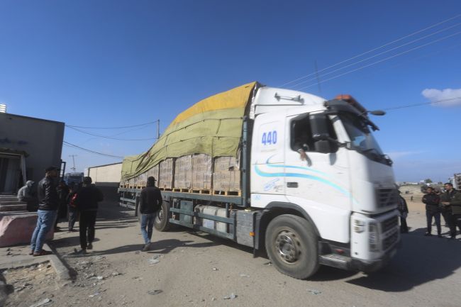 OSN: Existujú náznaky, že gangy kradnú z konvojov humanitárnu pomoc
