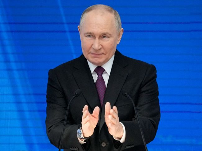 Putin tvrdí, že Rusko je v prípade ohrozenia pripravené na jadrovú vojnu