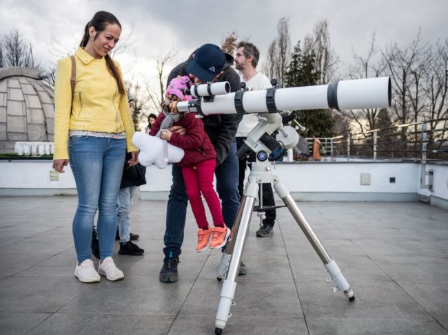 Deň hvezdární a planetárií ponúkne počas víkendu verejnosti viacero podujatí