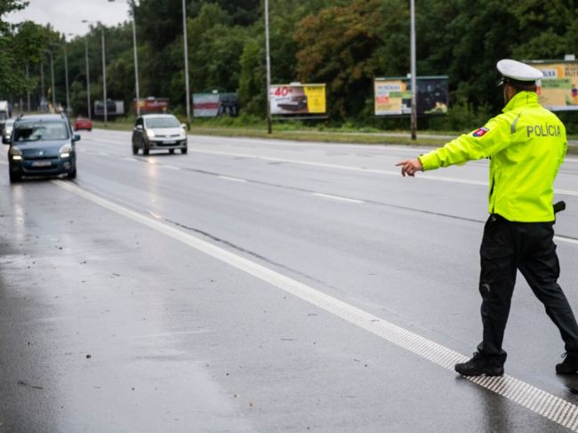 Rekordér na cestách: Vodič nafúkal takmer 6 promile