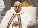 Pápež slávil omšu svätenia olejov, kňazov vyzval, aby prejavovali milosť