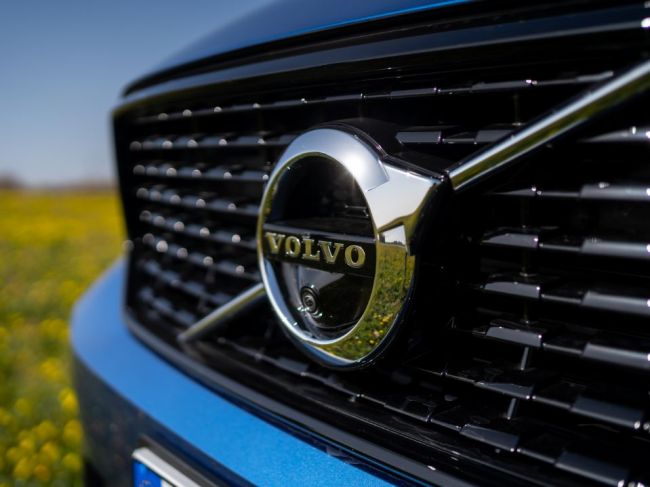 Švédska automobilka Volvo predala v marci rekordný počet áut