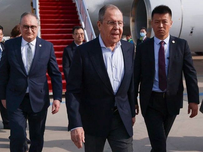 Wang na schôdzke s Lavrovom: Peking posilní strategickú spoluprácu s Moskvou