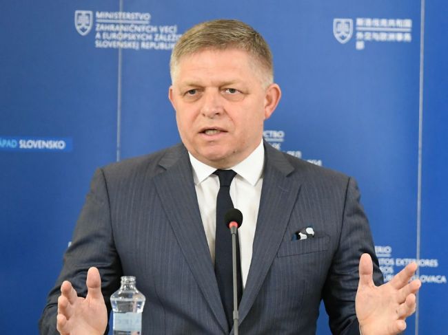 Fico: Pre Slovensko je dôležité, aby pomoc pre Ukrajinu bola bilaterálnou vecou