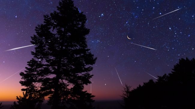 Na oblohe môžete vidieť meteorický roj Lyríd, toto bude najlepší deň na pozorovanie