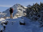 V Tatrách zahynul po páde lavíny turista
