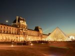 Múzeum Louvre zvažuje vystavenie Mony Lisy v samostatnej sále