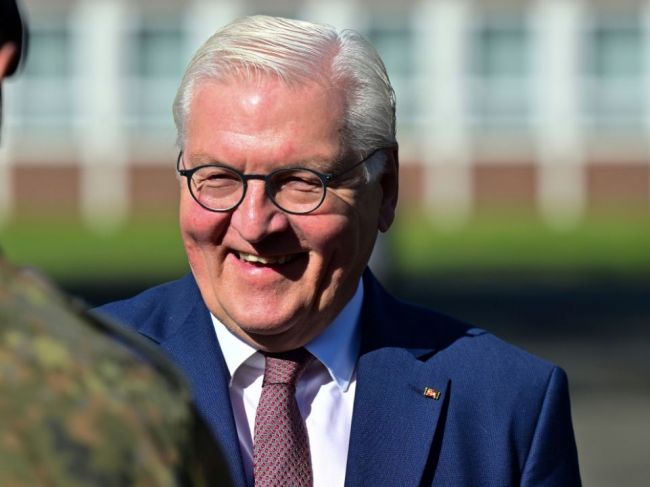 Nemecký prezident Steinmeier označil rozšírenie EÚ za "moment šťastia"