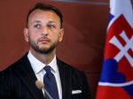 Šutaj Eštok odmieta, že by štátne funkcie boli odmenou pre darcov Hlasu-SD