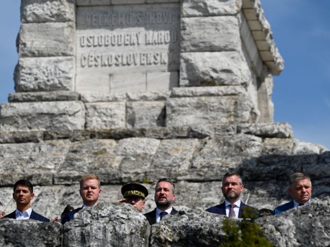 Politici si pripomínajú 105. výročie tragického úmrtia M. R. Štefánika 