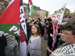 Tisíce Švédov vrátaneThunbergovej  protestovali proti účasti Izraela v Eurovízii