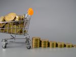 Podľa analytikov NBS potraviny na Slovensku lacnejú, tento trend by mohol pokračovať
