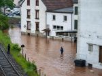 Juhozápad Nemecka postihli záplavy spôsobené hustým lejakom