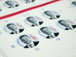 V Česku začali tlačiť Pellegriniho prezidentské známky, v pláne je aj autogramiáda
