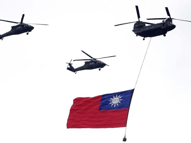 Taiwan vo svojom okolí zaznamenal 21 čínskych vojenských lietadiel