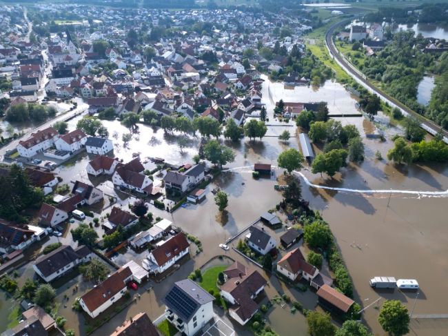 Silné dažde spôsobili na juhu Nemecka mimoriadne záplavy