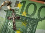 Príspevok cirkvám by sa nemal odvíjať od rastu minimálnej mzdy, tvrdí OZ Ethos