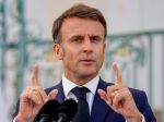 Macron bude v Paríži rokovať so Zelenským o situácii na Ukrajine